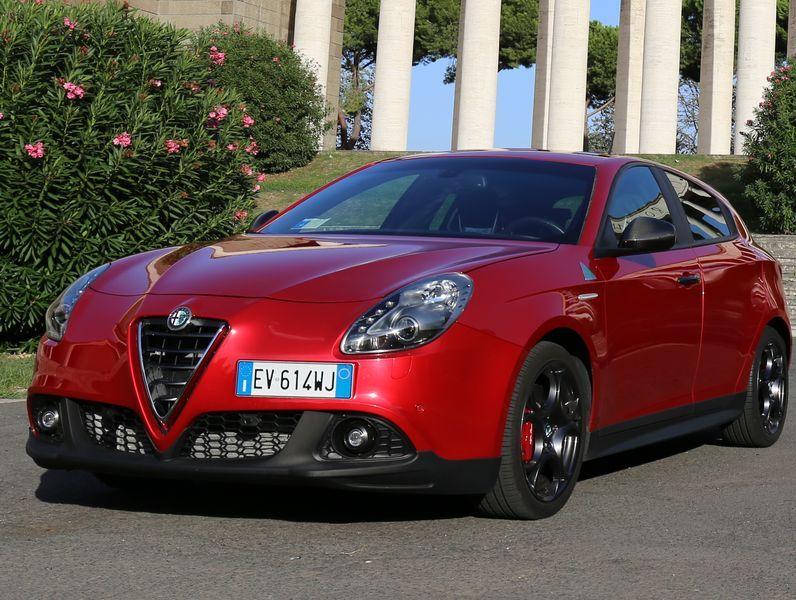 Alfa Romeo Giulietta Quadrifoglio Verde: prova su strada approfondita