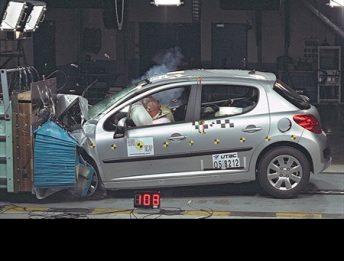 Crash Test Peugeot 207