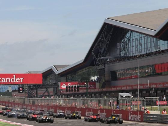 Jaguar Land Rover comprerà Silverstone: la pista vale 34 milioni di dollari