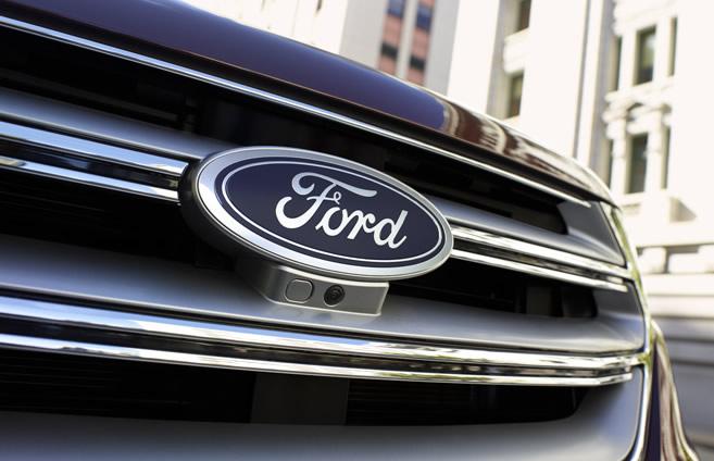 Ford: in arrivo altri 13 modelli ibridi. E investe 4,5 miliardi di dollari
