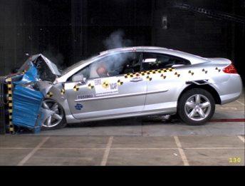 Crash Test Peugeot 407 Coupe