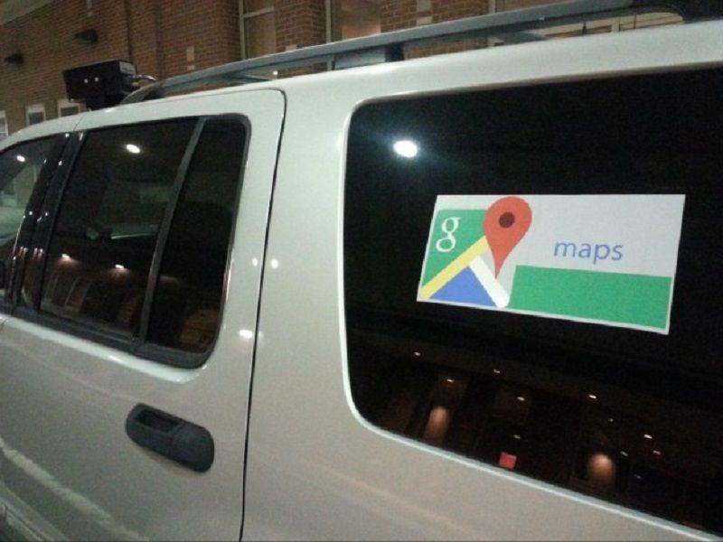 Google spia le auto in sosta: l'auto della Polizia fa strage di multe