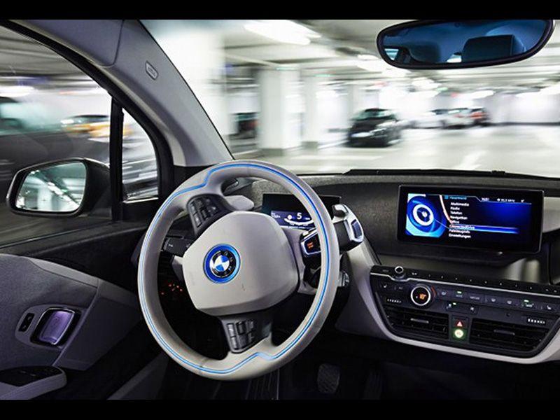 BMW-Intel: c'è l'accordo sulle auto a guida autonoma