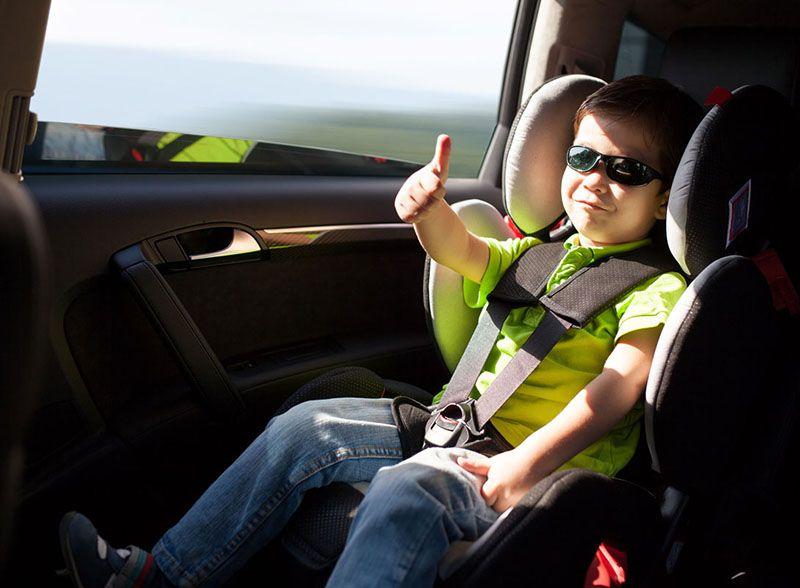 Seggiolini bimbi sui taxi: al via la petizione per renderli obbligatori