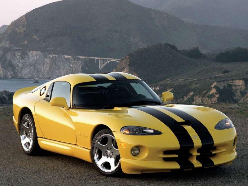 Viper richiamata dalla Dodge: possibile attivazione accidentale dell'airbag