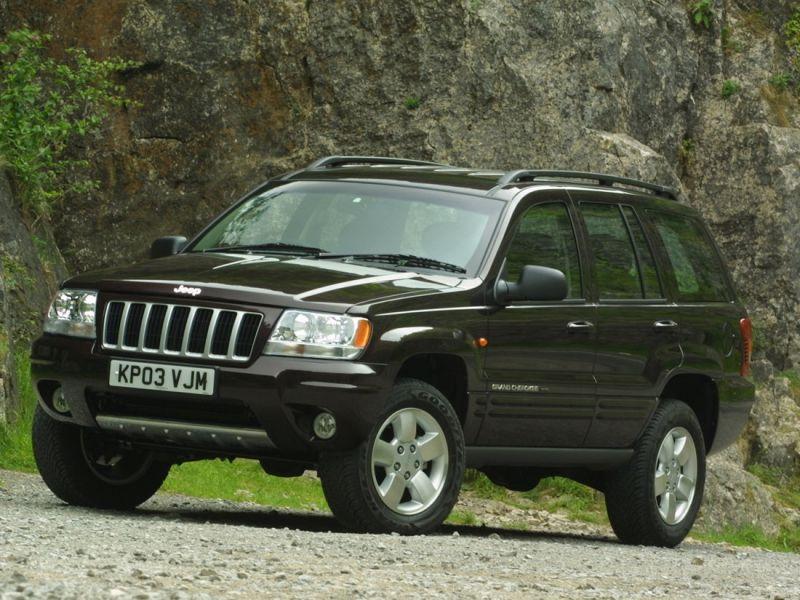 Richiamo Jeep per Cherokee e Grand Cherokee: problemi con gli airbag anteriori