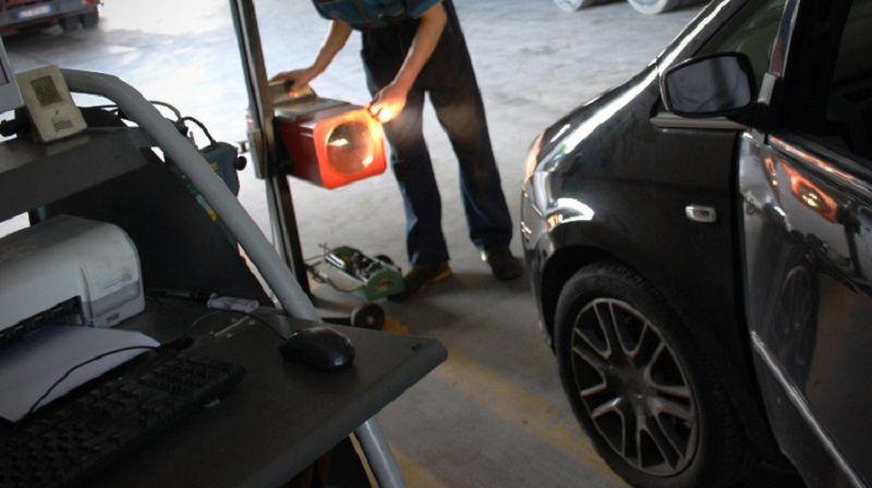 Bollo auto: controlli a tappeto nelle officine per combattere gli evasori