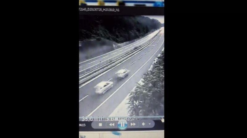 Acqualonga: il bus precipitato evitò un'auto in panne? [Video]
