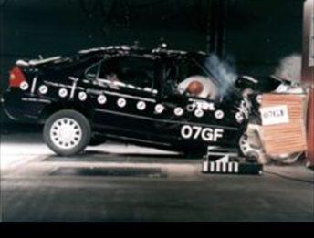 Crash Test Ford Mondeo