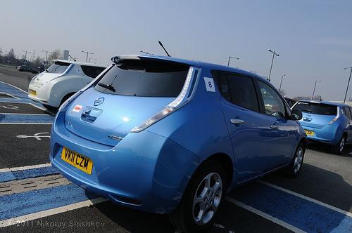 Londra: ricarica gratis per i clienti Nissan Leaf