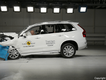 Crash Test Volvo XC90