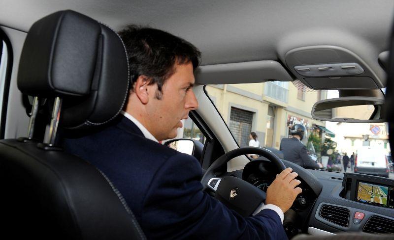 È partito da Firenze il road show “Viva l'auto a basse emissioni”