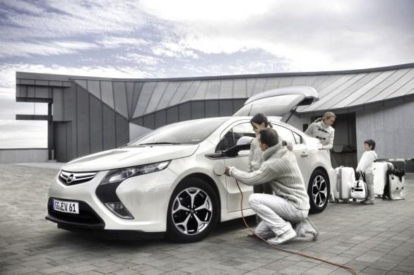Enel ed Opel Ampera insieme per l'ambiente