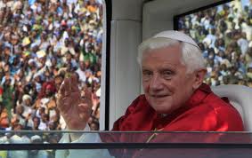 Cinture di sicurezza: il Papa può circolare senza?