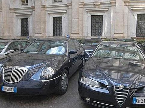 A Perugia le auto blu si pagano da sole