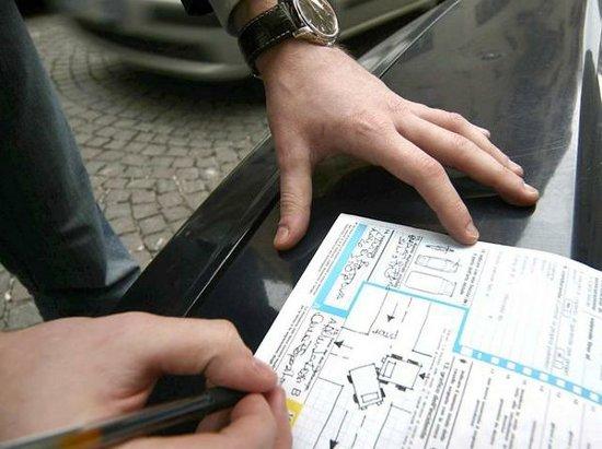 Risarcimento diretto e conflitto di interessi: l'assicurazione ci danneggia?