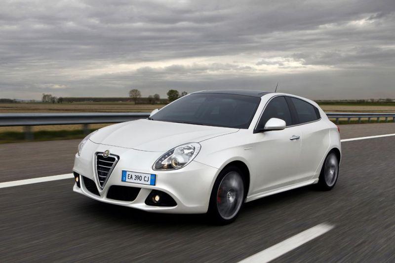 Berlina compatta: gli italiani preferiscono l'Alfa Romeo Giulietta