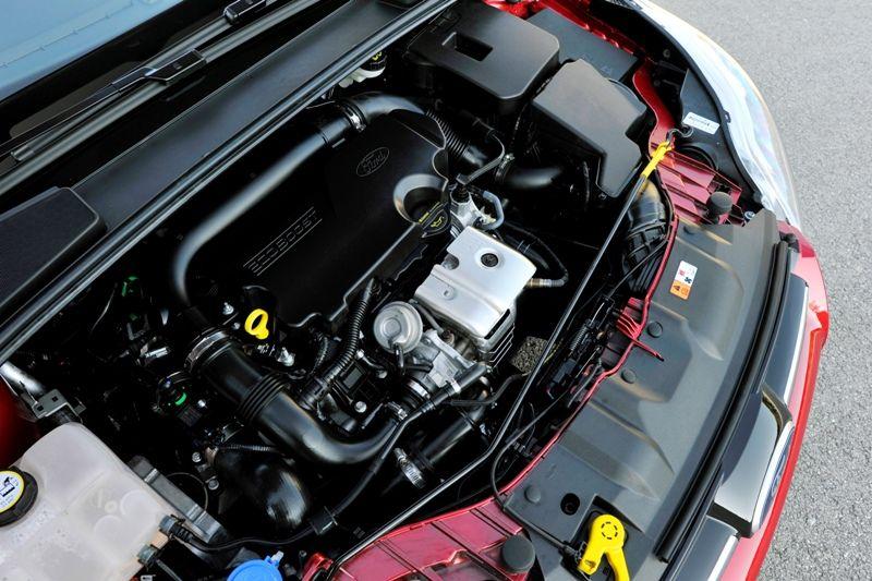 Motore EcoBoost 1.0 3 cilindri: analisi tecnica