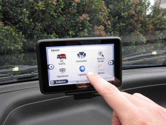 Test TomTom GO 1005 HDT&M: il navigatore live con comandi vocali