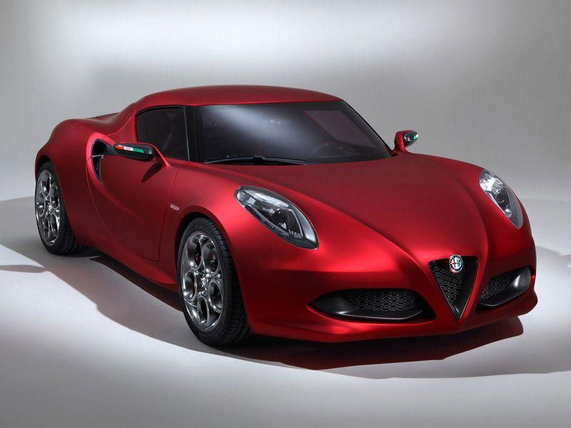 Il rilancio dell'Alfa riparte ora dalla 4C