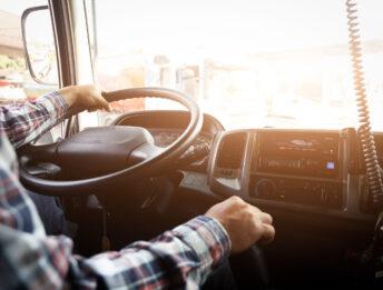 Autotrasporto: il 22% corre troppo per recuperare ritardi dovuti a bug tecnologici