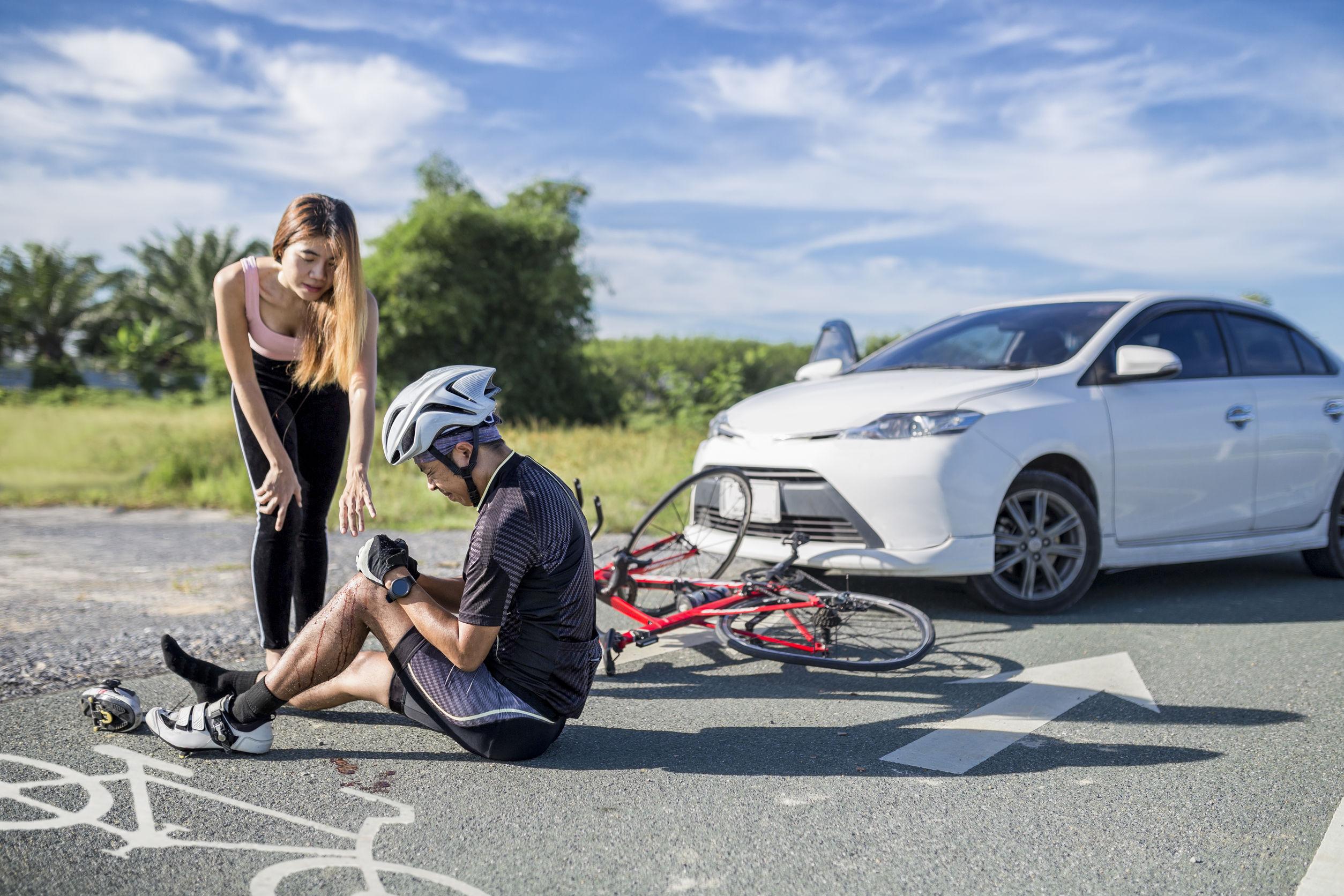 Sicurezza stradale: auto e biciclette possono convivere?