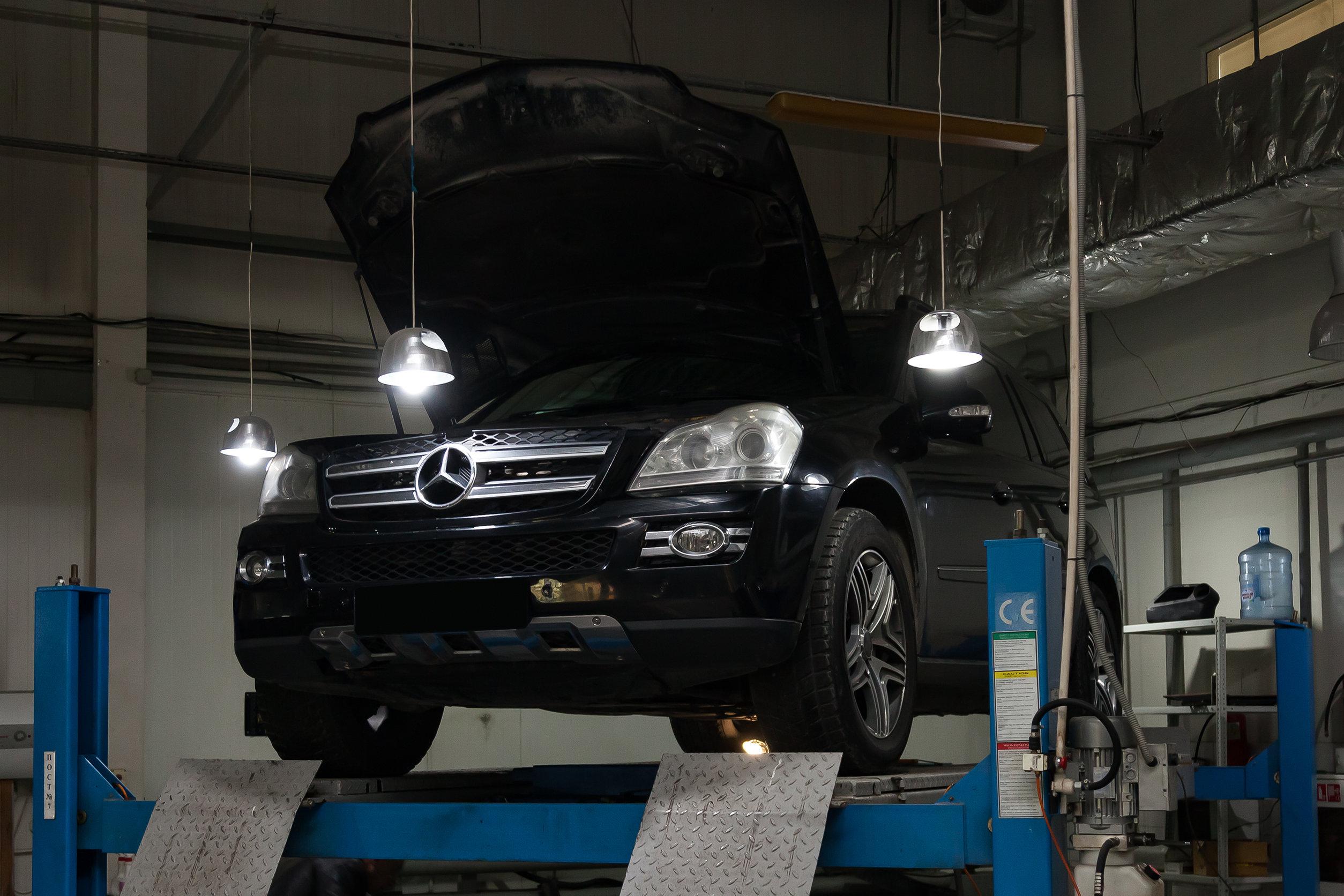 Richiamo Mercedes su 1 milione di auto nel mondo con problemi ai freni
