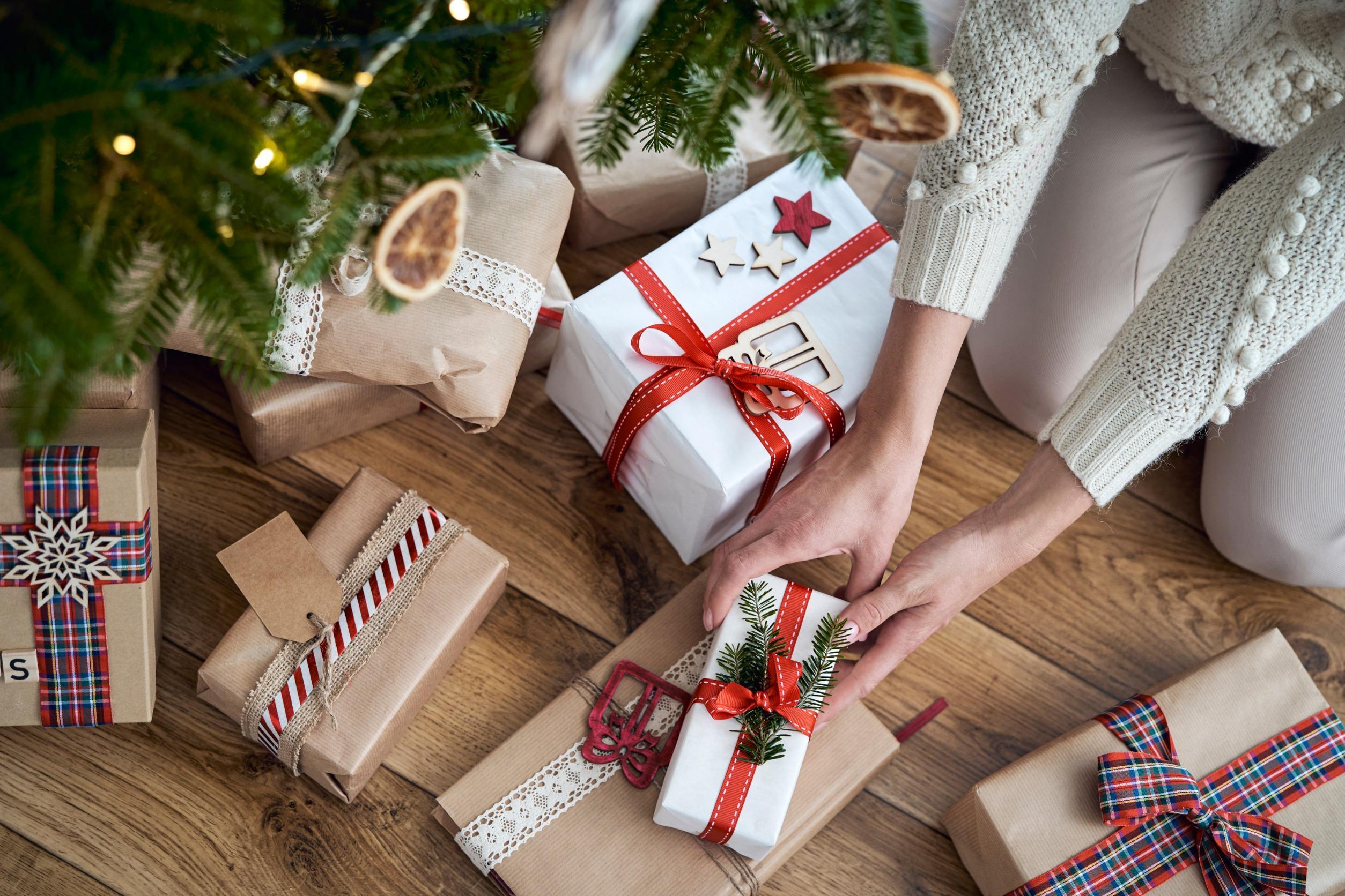 Borsa nera tracolla, idee Regalo Natale