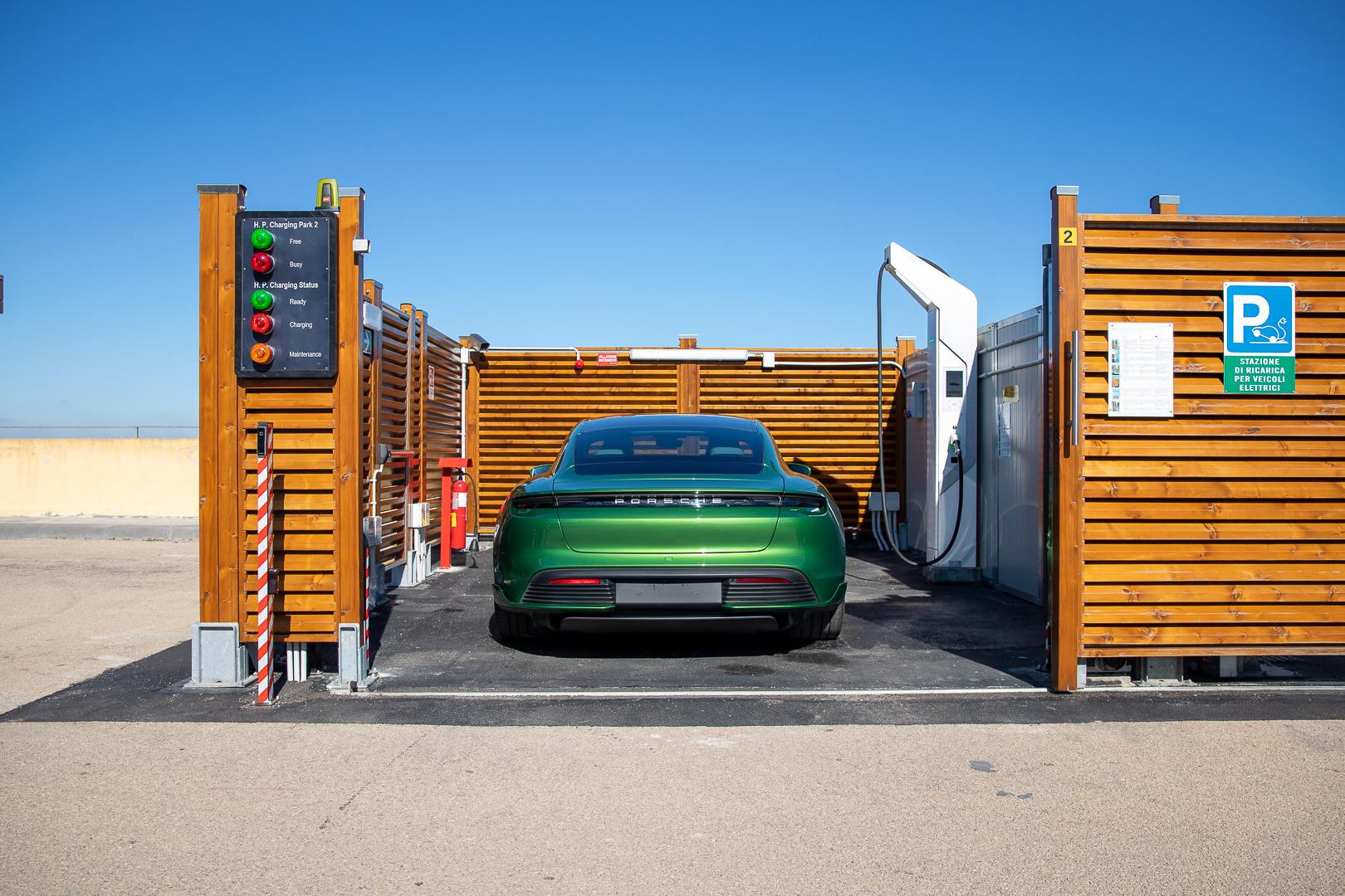 Nardó: nuovi test e precauzioni per la sicurezza delle auto elettriche