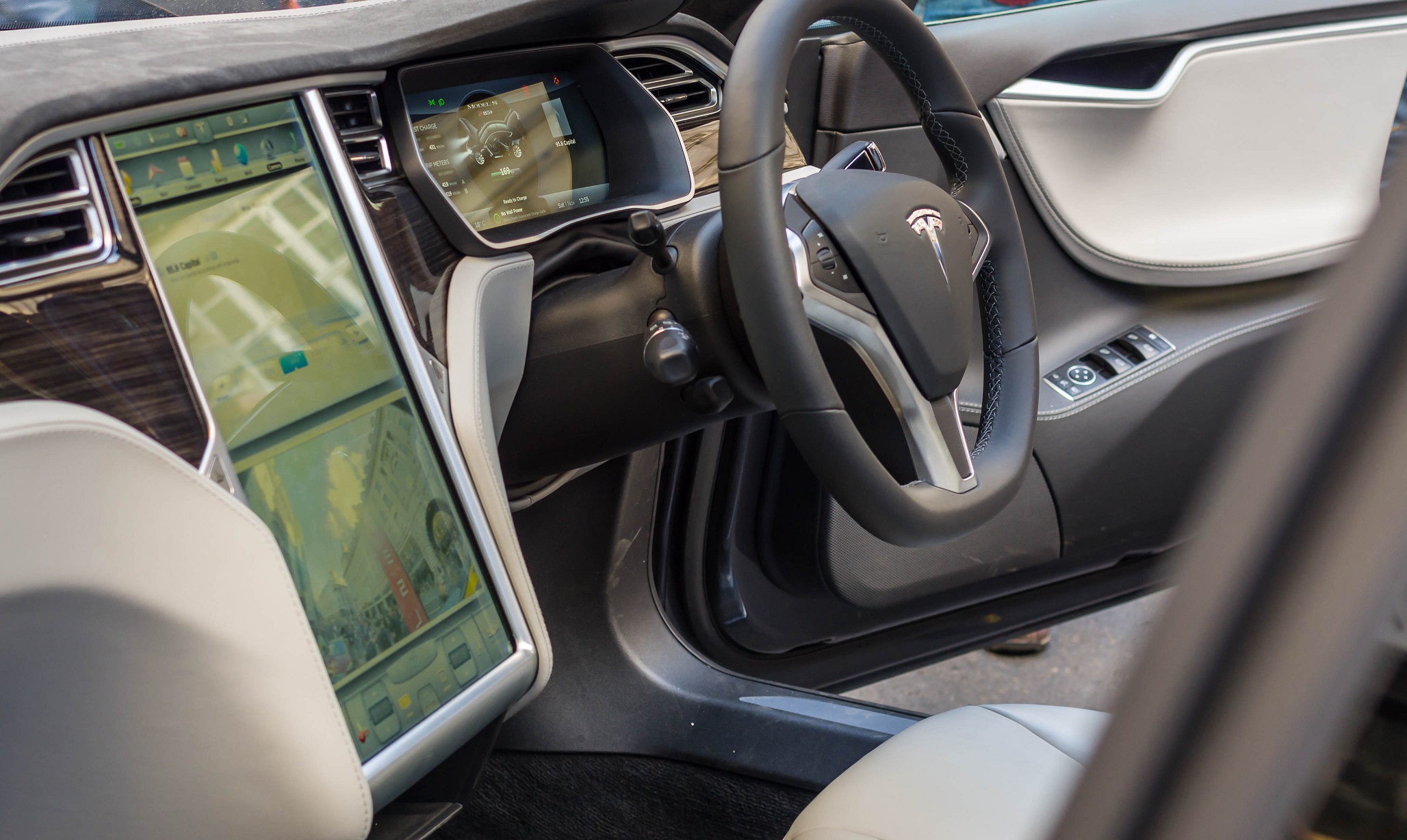 Guida autonoma: in UK conducente senza responsabilità in caso d’incidente?