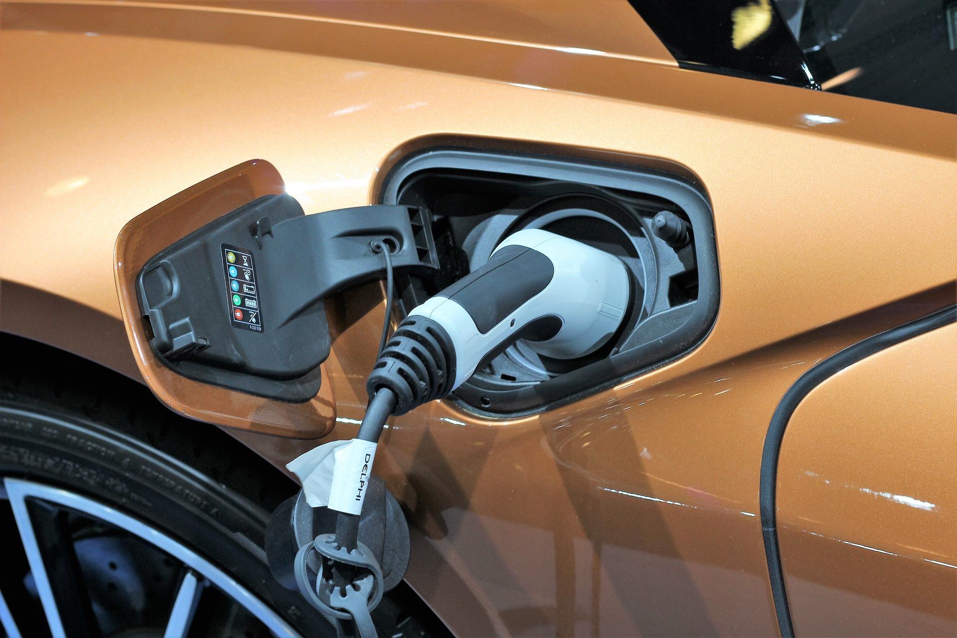ACEA fissa i target per l’azzeramento della CO2 nel 2035
