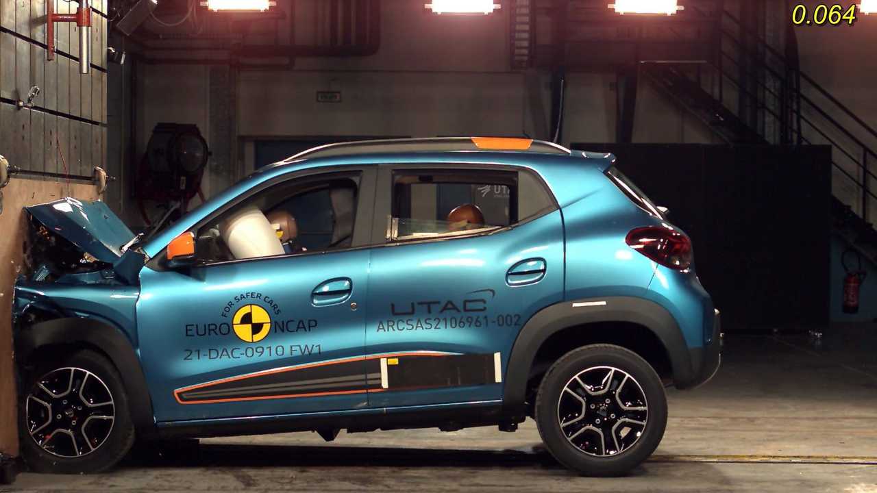 Renault: crash test troppo severi, meglio l’alcolock su tutte le auto