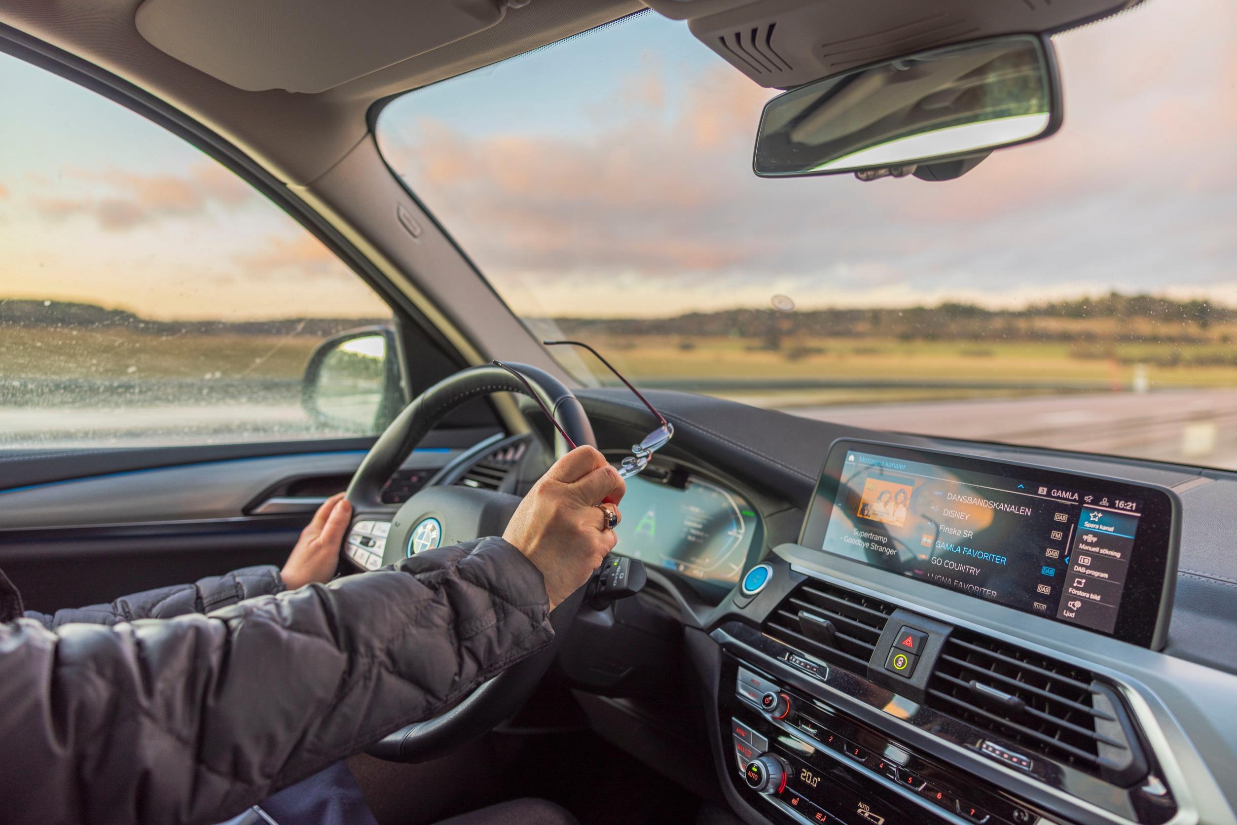 Google Maps: novità 2023 per i conducenti di auto elettriche