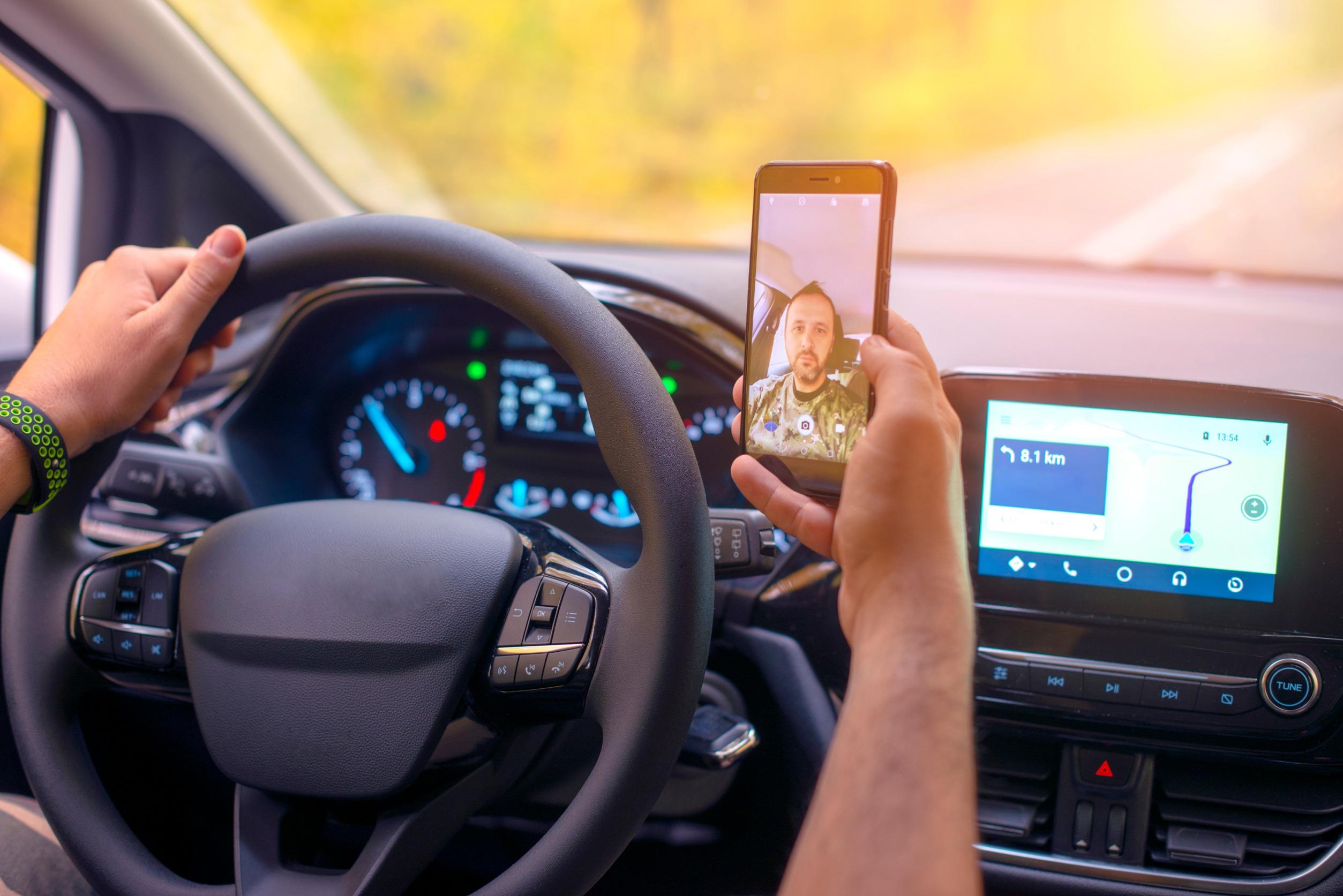 IIHS: guida autonoma non riduce incidenti, ADAS più efficaci