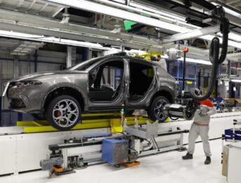Immatricolazioni auto: +23% a maggio, 4 su 10 elettrificate