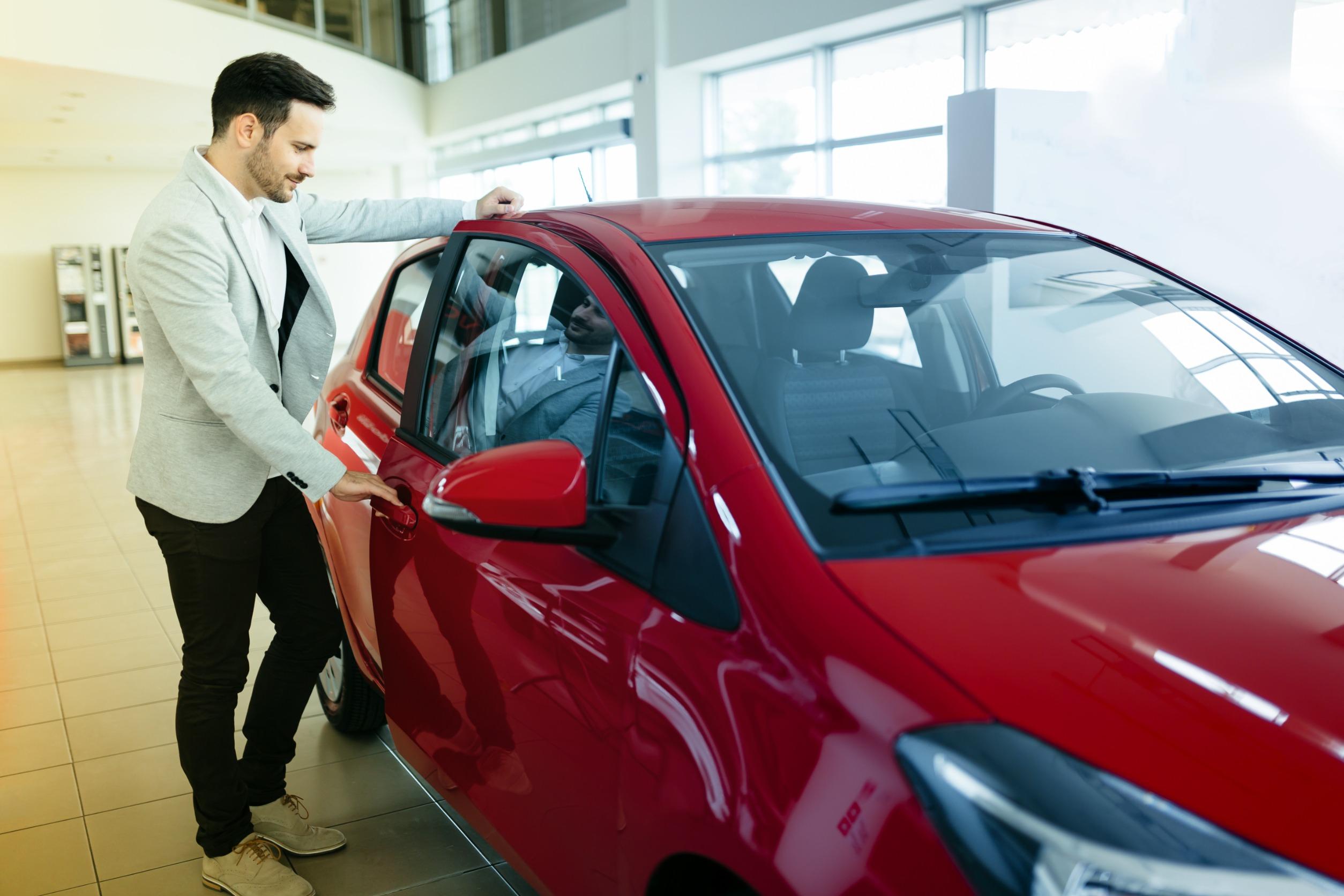 Offerte auto con rottamazione: giugno 2023