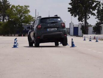 Dacia Duster: nel test dell’alce ESC e sospensioni si fanno sentire