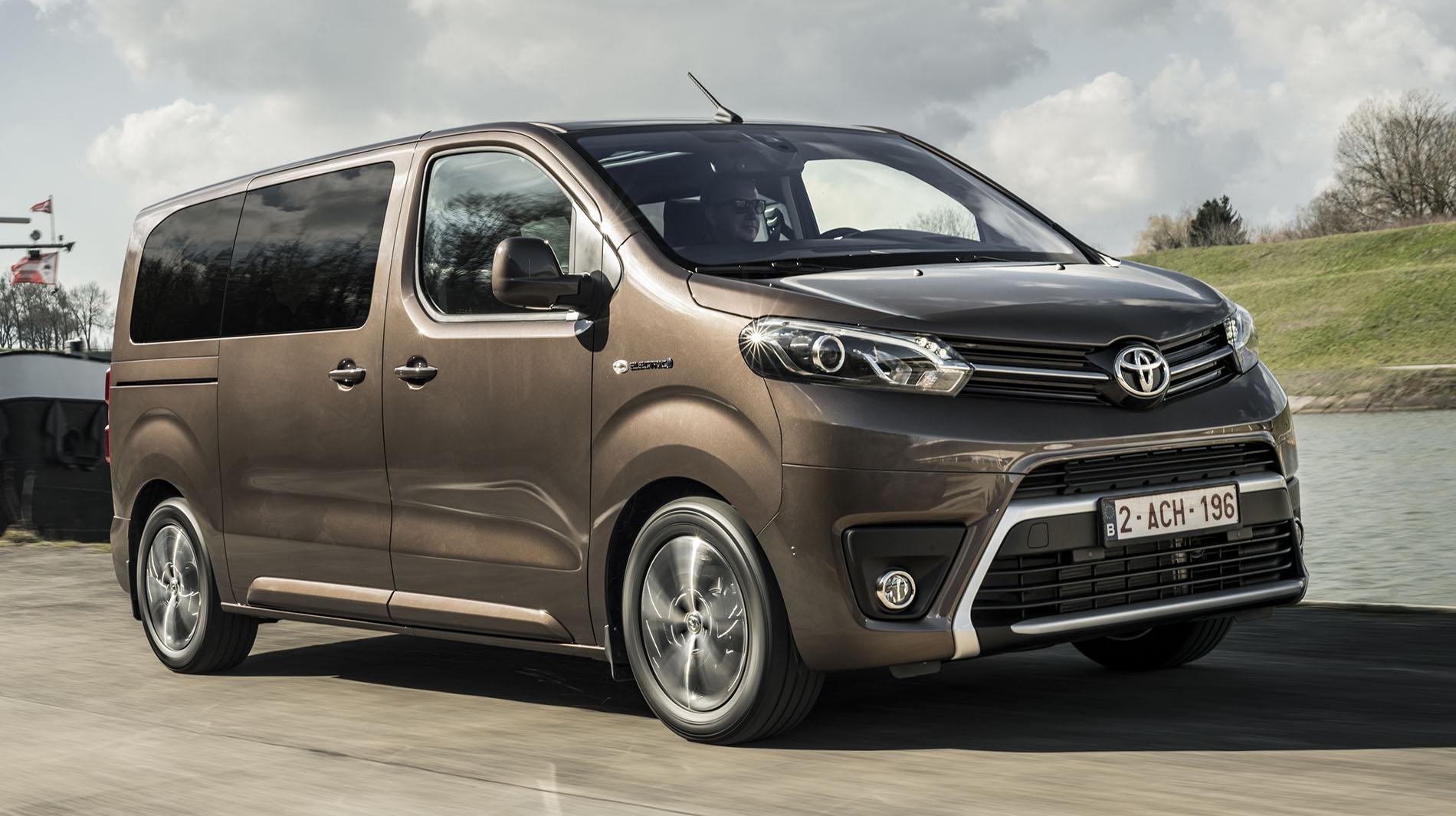 TOYOTA PROACE VERSO