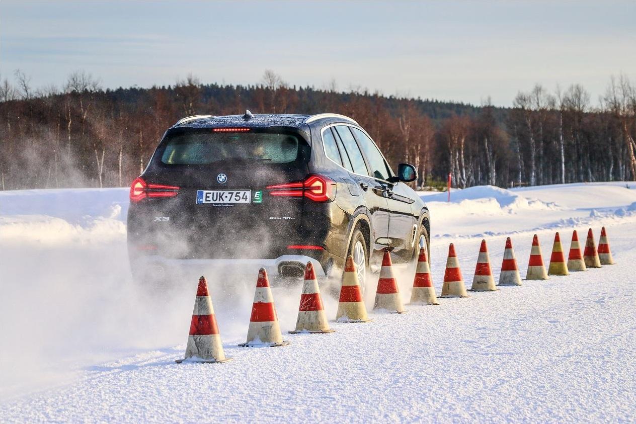 Test gomme invernali SUV 225/60 R18: la classifica di Auto Bild