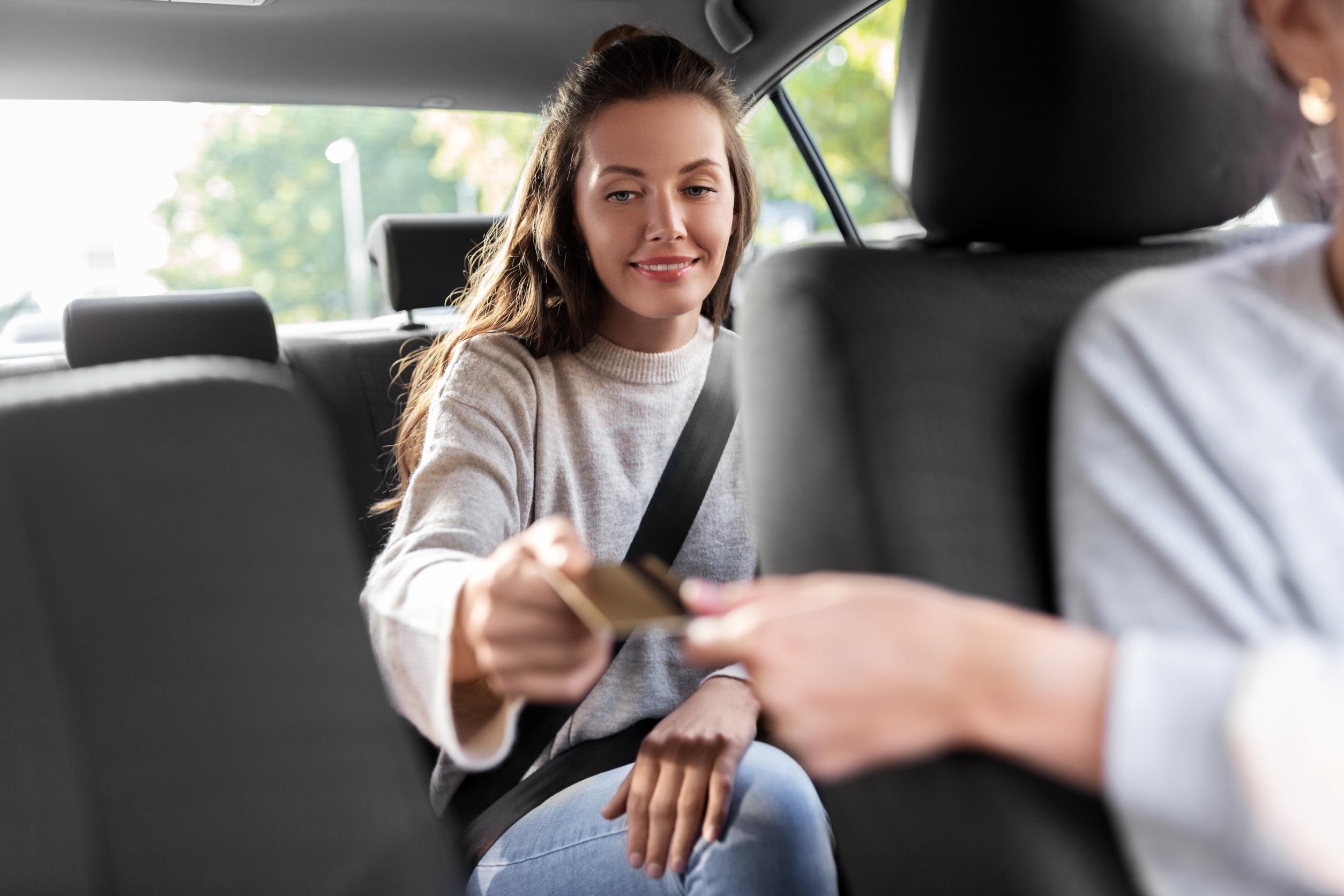 Pagare taxi con carta: impossibile nel 18% dei casi