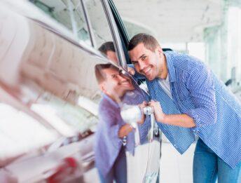 Immatricolazioni auto Italia luglio 2026: +4%, mercato frena ma resta positivo