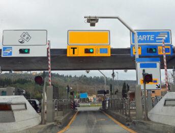 Telepass o UnipolMove: analisi comparativa di costi e servizi