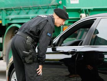 Code in autostrada: il Tirolo vieta di aggirarle sulle strade secondarie. Può farlo?