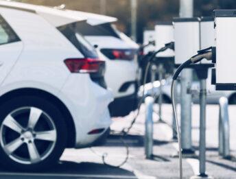 EXIDE xEV: le batterie specifiche per auto elettriche e ibride