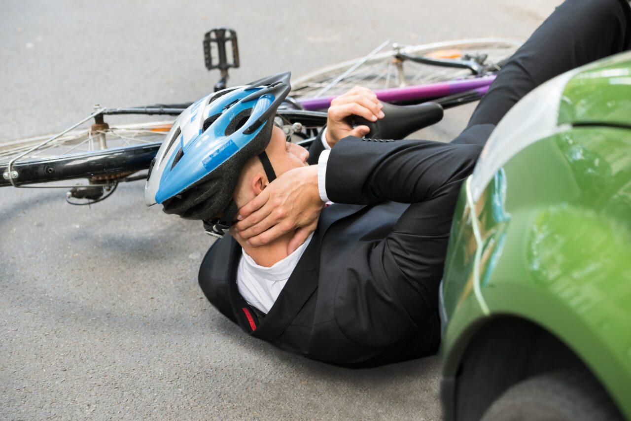 Incidenti stradali 2023: più vittime su monopattini e biciclette