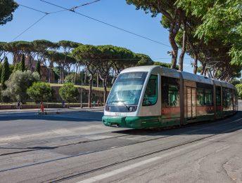Mezzi pubblici Pasqua 2025: Roma, Milano, Torino e Napoli