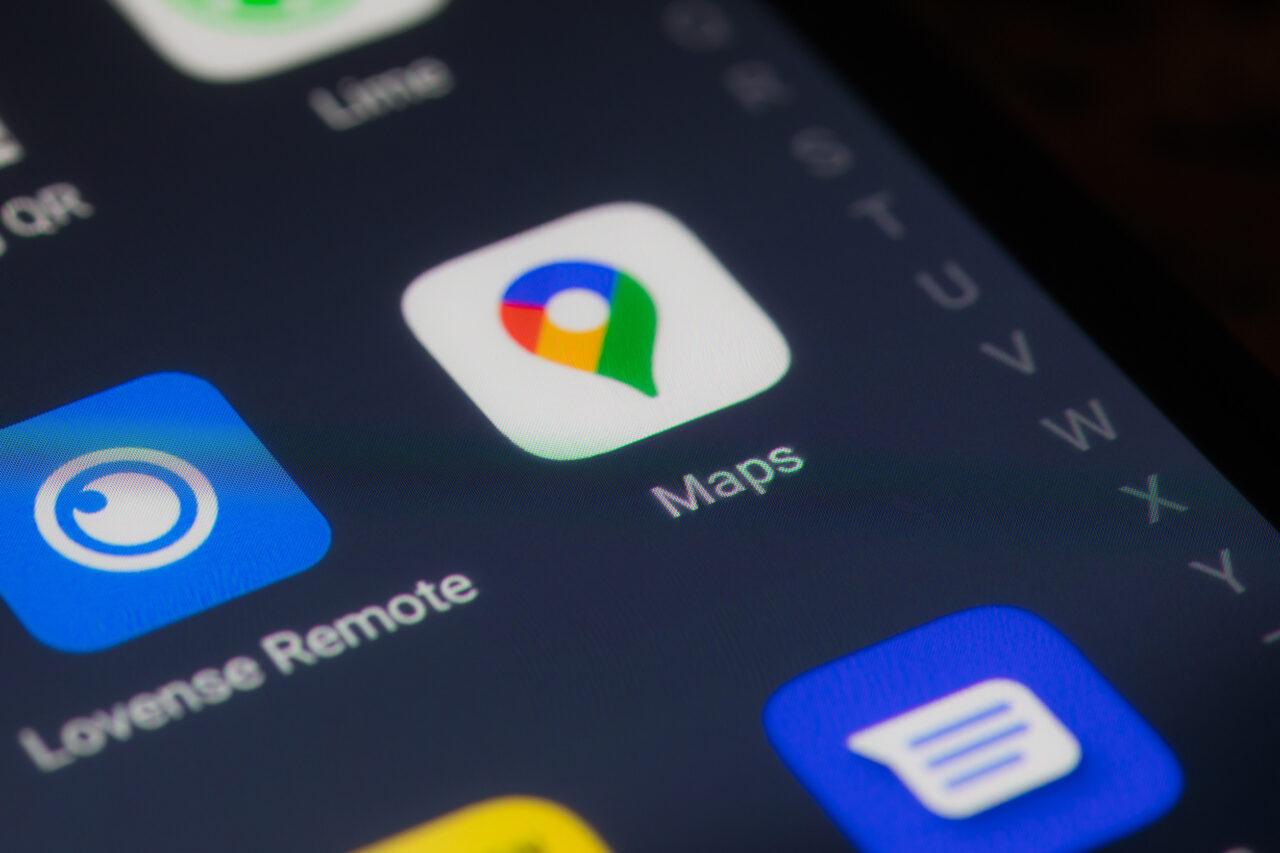 Autovelox: come riconoscerli legalmente con Google Maps