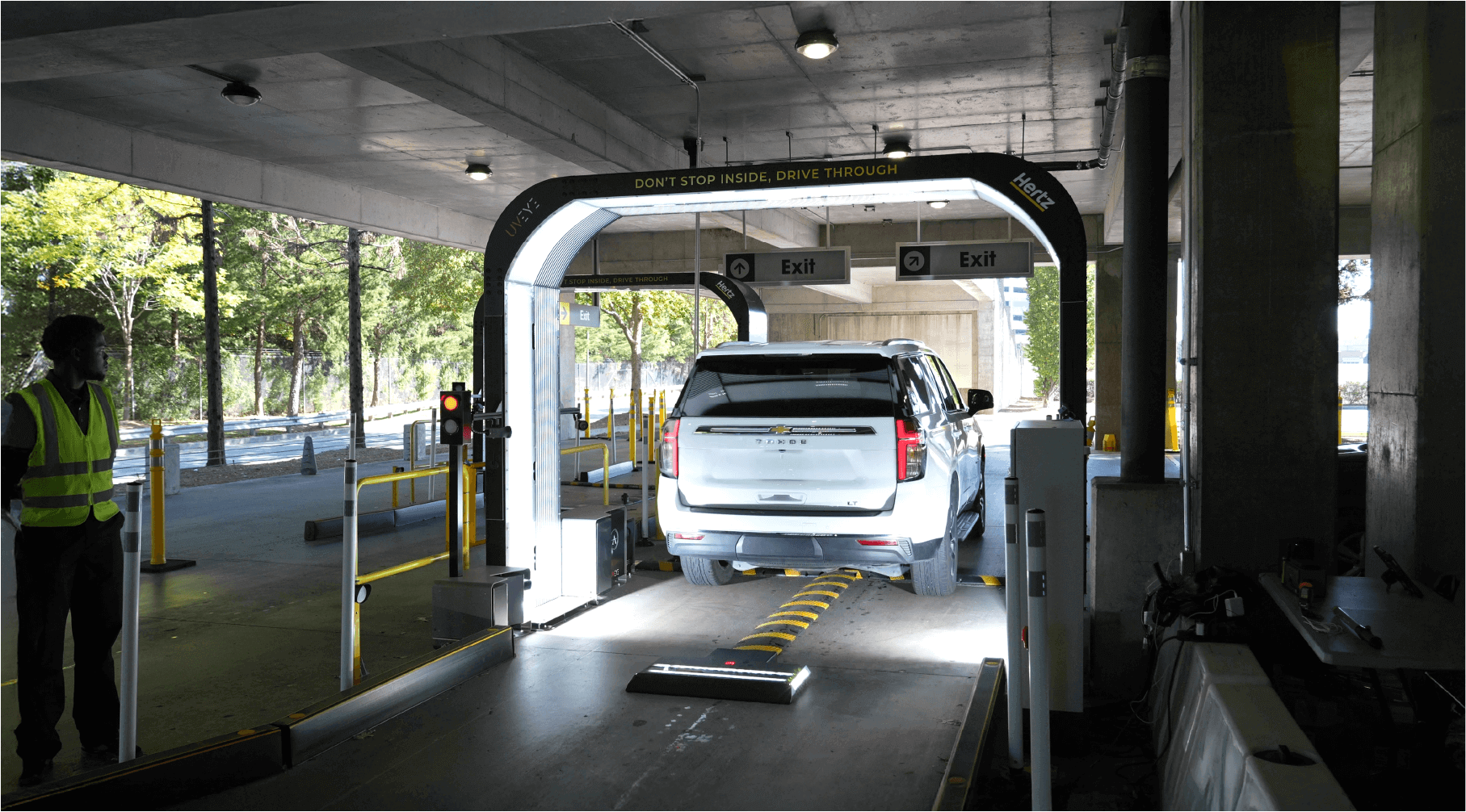 Hertz: scansione 3D e IA per controllare le auto a fine noleggio