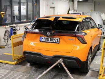 Auto prodotte in Cina: promosse o bocciate? I test ADAC