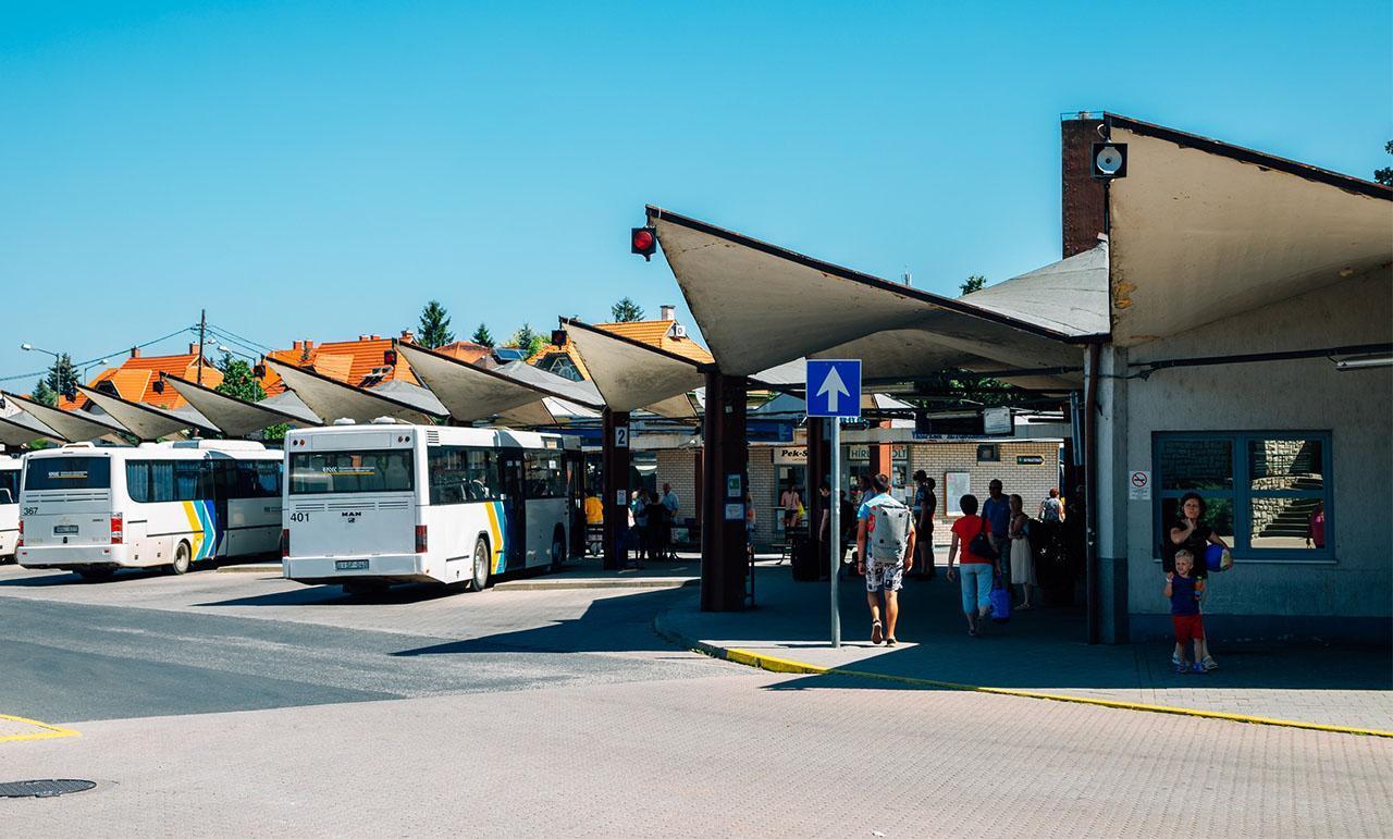 bus fermi